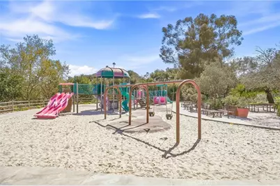 23235 Via Guadix, Mission Viejo, CA 92691 - Photo 61