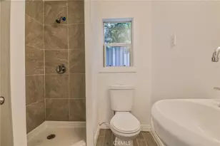 1606 E 52nd, Los Angeles, CA 90011 - Photo 43