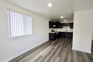 723 E 76th Pl, Los Angeles, CA 90001 - Photo 9