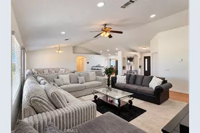 15616 Winnebago, Apple Valley, CA 92307 - Photo 11