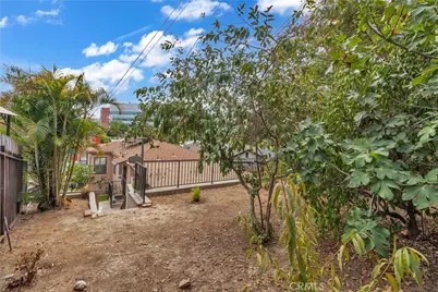 1877 Lansdowne, Los Angeles, CA 90032 - Photo 25