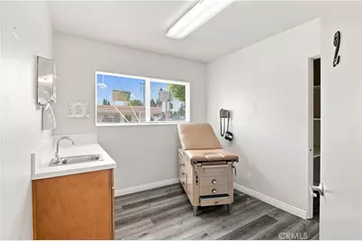 12462 Brookhurst, Garden Grove, CA 92840 - Photo 31