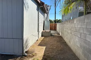 1018 S Halladay, Santa Ana, CA 92701 - Photo 19
