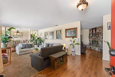 18572 Atlantic, Hesperia, CA 92345 - Photo 3