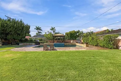 9833 Birchdale, Downey, CA 90240 - Photo 71