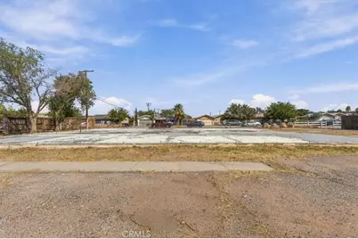 18262 Cherimoya, Adelanto, CA 92301 - Photo 27
