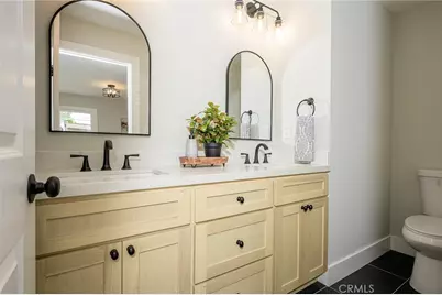 12126 Ainsworth St, Los Angeles, CA 90044 - Photo 15
