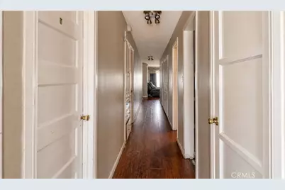 8437 San Vincente, South Gate, CA 90280 - Photo 13