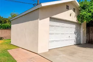 8437 San Vincente, South Gate, CA 90280 - Photo 23
