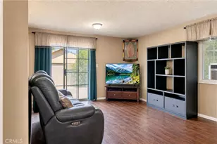 8437 San Vincente, South Gate, CA 90280 - Photo 15