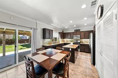 14621 Aztec, Victorville, CA 92394 - Photo 15