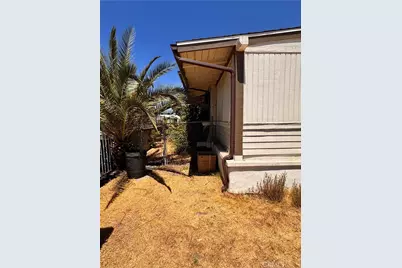 1813 W 48th Street, Los Angeles, CA 90062 - Photo 3