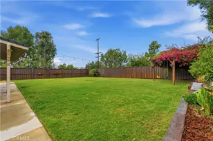 13945 Simshaw Ave, Sylmar, CA 91342 - Photo 11