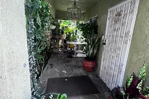 1653 W 68th, Los Angeles, CA 90047 - Photo 9