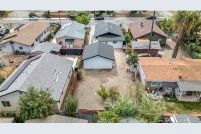 354 W 13th, San Bernardino, CA 92405 - Photo 33