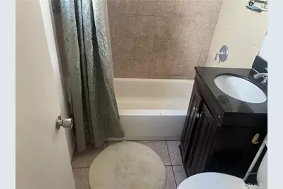 620 E 28th Street, Los Angeles, CA 90011 - Photo 17