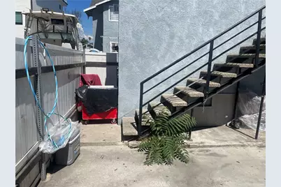 620 E 28th Street, Los Angeles, CA 90011 - Photo 13