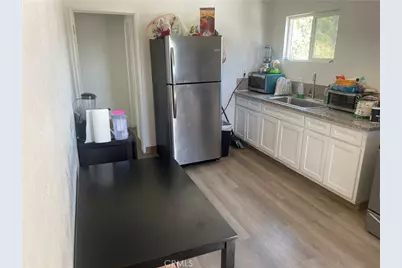 620 E 28th Street, Los Angeles, CA 90011 - Photo 21