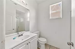 14368 Honey Hill St, Victorville, CA 92394 - Photo 13