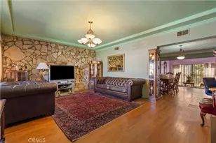 3959 S Bronson Ave, Los Angeles, CA 90008 - Photo 5