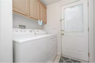 10001 W Frontage #113, South Gate, CA 90280 - Photo 29