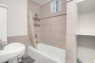914 W 41st, Los Angeles, CA 90037 - Photo 31