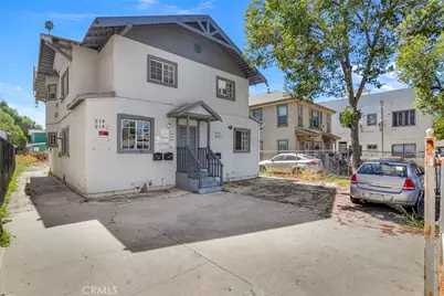 914 W 41st, Los Angeles, CA 90037 - Photo 1