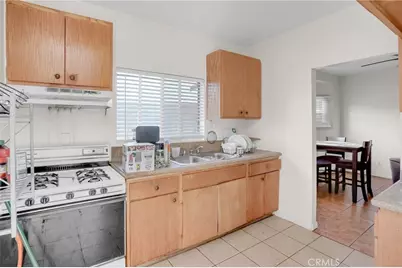 914 W 41st, Los Angeles, CA 90037 - Photo 25