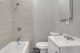 914 W 41st, Los Angeles, CA 90037 - Photo 45