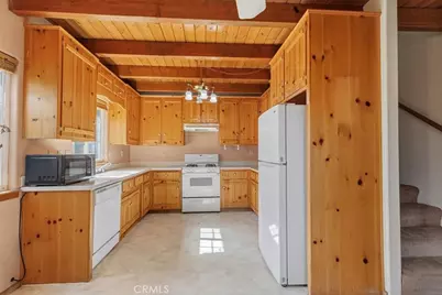 107 Pine Ridge, Crestline, CA 92325 - Photo 11