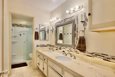 9053 Willis, Panorama City, CA 91402 - Photo 11