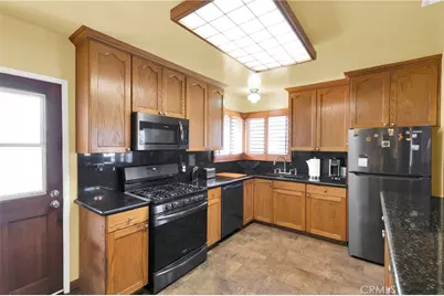 9142 Rendalia Street, Bellflower, CA 90706 - Photo 9