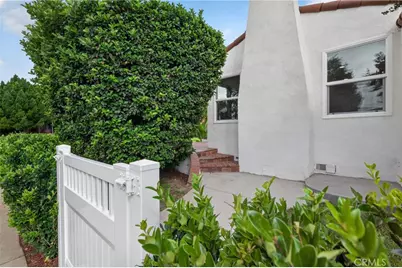 300 Milton Drive, San Gabriel, CA 91775 - Photo 23