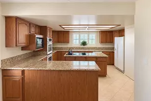 8553 Lowman, Downey, CA 90240 - Photo 11