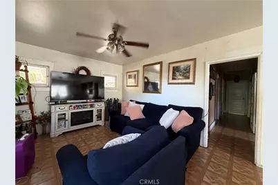 6882 Jaboneria, Bell Gardens, CA 90201 - Photo 19