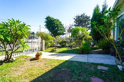 3415 S Gramercy Place, Los Angeles, CA 90018 - Photo 3