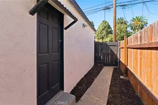 2435 Gale Ave, Long Beach, CA 90810 - Photo 37