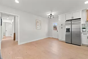 2435 Gale Ave, Long Beach, CA 90810 - Photo 15
