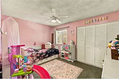 1074 S Mountain, Ontario, CA 91762 - Photo 19