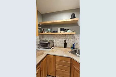 4431 Don Ricardo Dr #13, Los Angeles, CA 90008 - Photo 9