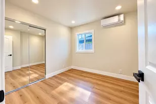 2128 N Bristol, Santa Ana, CA 92706 - Photo 9
