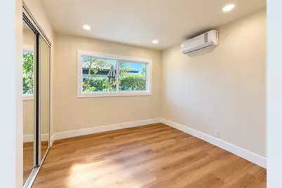 2128 N Bristol, Santa Ana, CA 92706 - Photo 11