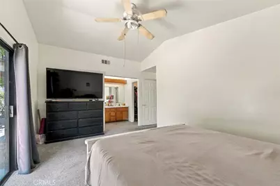12418 Spring Valley, Victorville, CA 92395 - Photo 31