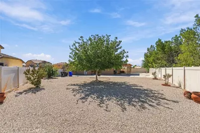 14414 Joaquin, Victorville, CA 92394 - Photo 33
