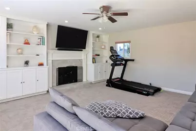 2616 E Maverick Avenue, Anaheim, CA 92806 - Photo 15