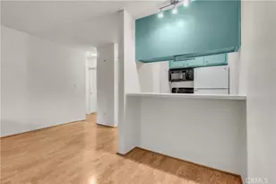 525 S Ardmore, Los Angeles, CA 90020 - Photo 23