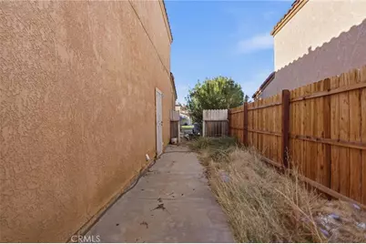 1914 Apricot, Palmdale, CA 93550 - Photo 27