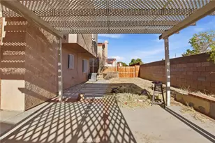1914 Apricot, Palmdale, CA 93550 - Photo 23