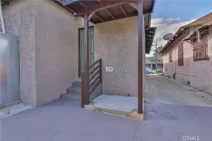 975 E 43rd, Los Angeles, CA 90011 - Photo 27