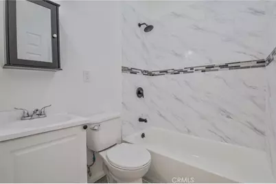 975 E 43rd, Los Angeles, CA 90011 - Photo 15
